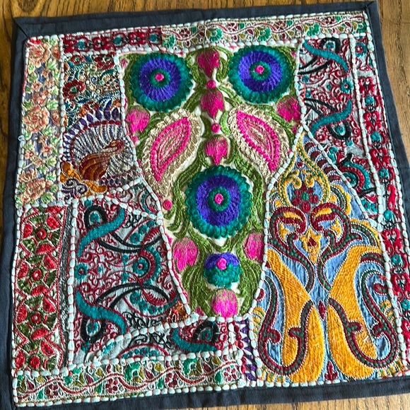 LOT OF 5 Indian Traditional Handmade Patchwork Cushion Cover Ethnic Emb… - Picture 5 of 16